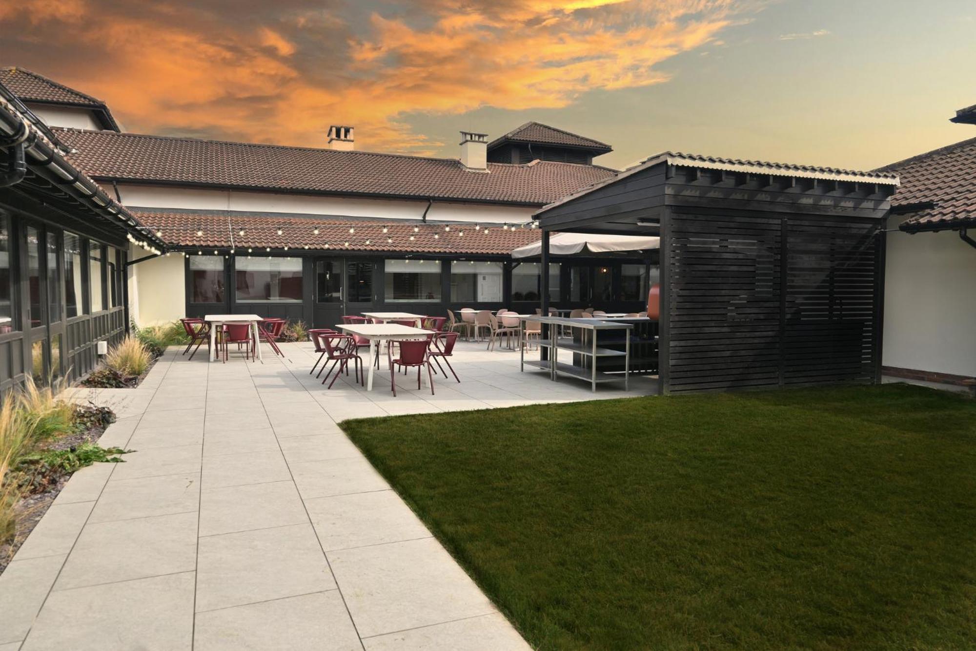 Holiday Inn Birmingham Bromsgrove By Ihg Extérieur photo