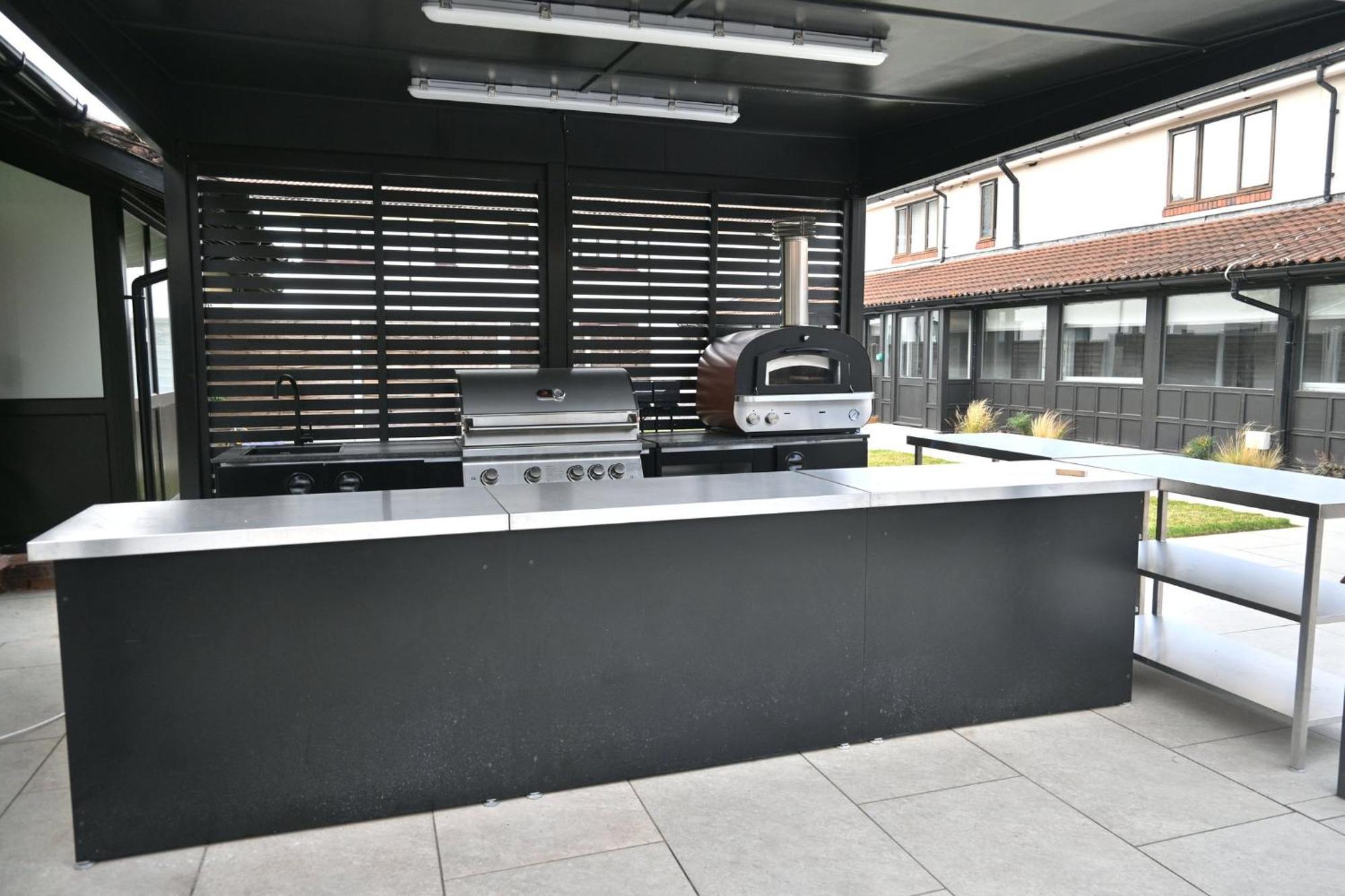 Holiday Inn Birmingham Bromsgrove By Ihg Extérieur photo